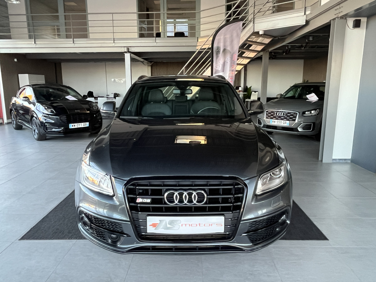 AUDI SQ5 3,0  TDI V6 326 COMPETITION  BVA8 QUATTRO ATTELAGE ELECTRIQUE GPS CAMERA  ALU BROSSE REGULATEUR ADAPTATIF BI-XENON  PARK PILOT  DRIVE SELECT JANTE 21 FINITION BLACK EXCELLENT ETAT