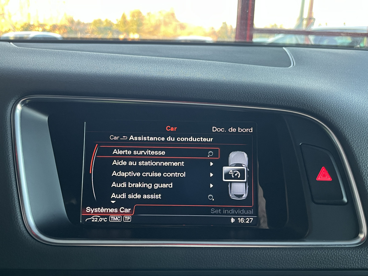 AUDI SQ5 3,0  TDI V6 326 COMPETITION  BVA8 QUATTRO ATTELAGE ELECTRIQUE GPS CAMERA  ALU BROSSE REGULATEUR ADAPTATIF BI-XENON  PARK PILOT  DRIVE SELECT JANTE 21 FINITION BLACK EXCELLENT ETAT