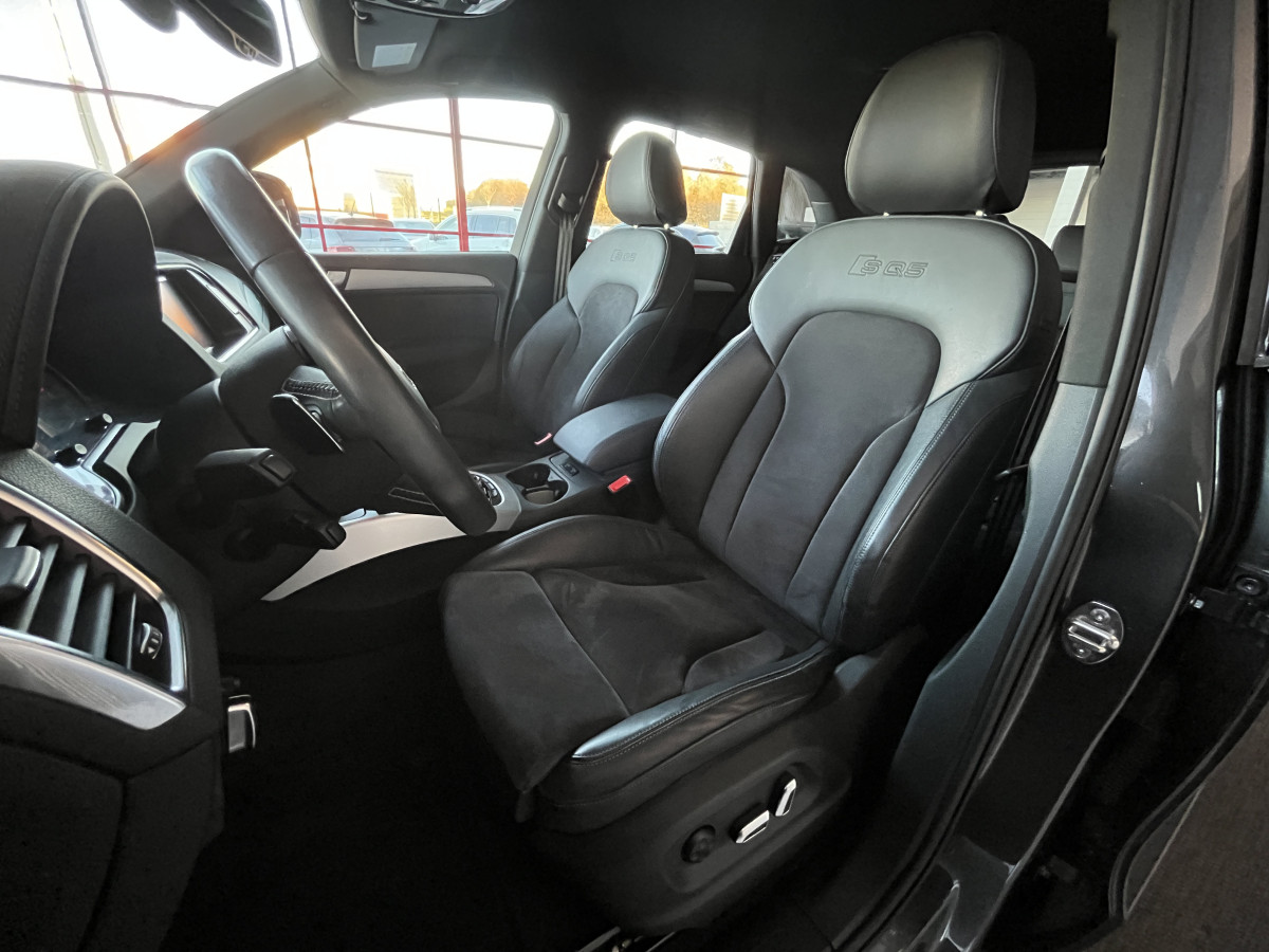 AUDI SQ5 3,0  TDI V6 326 COMPETITION  BVA8 QUATTRO ATTELAGE ELECTRIQUE GPS CAMERA  ALU BROSSE REGULATEUR ADAPTATIF BI-XENON  PARK PILOT  DRIVE SELECT JANTE 21 FINITION BLACK EXCELLENT ETAT