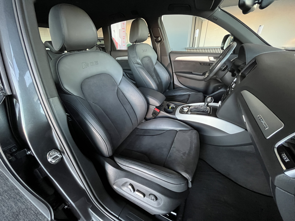 AUDI SQ5 3,0  TDI V6 326 COMPETITION  BVA8 QUATTRO ATTELAGE ELECTRIQUE GPS CAMERA  ALU BROSSE REGULATEUR ADAPTATIF BI-XENON  PARK PILOT  DRIVE SELECT JANTE 21 FINITION BLACK EXCELLENT ETAT