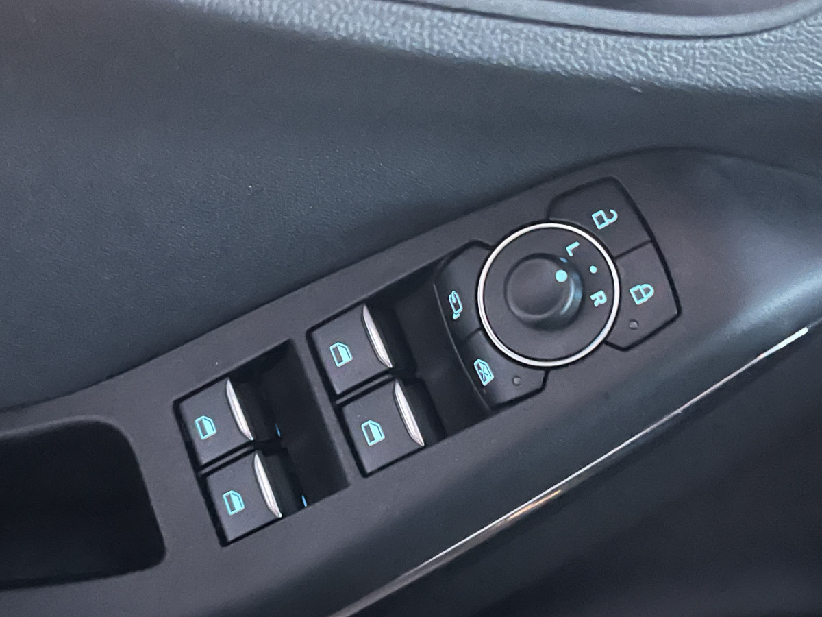 FORD PUMA ST 1,5 200 GOLD EDITION 324/999  PACK PERF GPS CAMERA E FEUX FULL LED HIFI B&O APPLE CAR PLAY PACK HIVER  KEYLESS ECHAPPEMENT A CLAPET ETAT NEUF