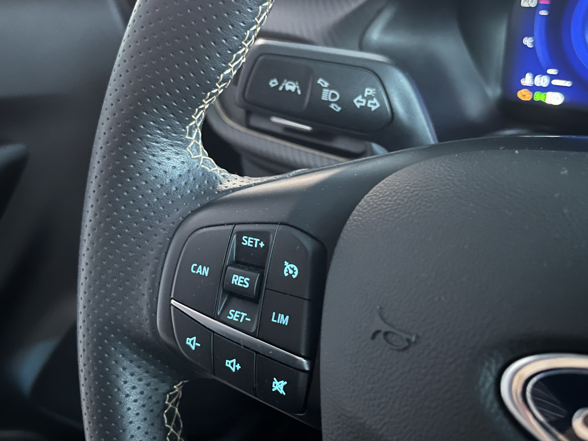 FORD PUMA ST 1,5 200 GOLD EDITION 324/999  PACK PERF GPS CAMERA E FEUX FULL LED HIFI B&O APPLE CAR PLAY PACK HIVER  KEYLESS ECHAPPEMENT A CLAPET ETAT NEUF