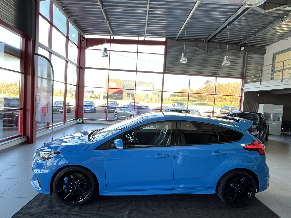 FORD FOCUS RS 2,3 350 4X4 GPS  HIFI SONY LAUNCH CONTROL APPLE CARPLAY RECARO REGULATEUR LIMITEUR KEYLESS  FEUX BI-XENON JANTES FORGEES PARK PILOT  EXCELLENT ETAT