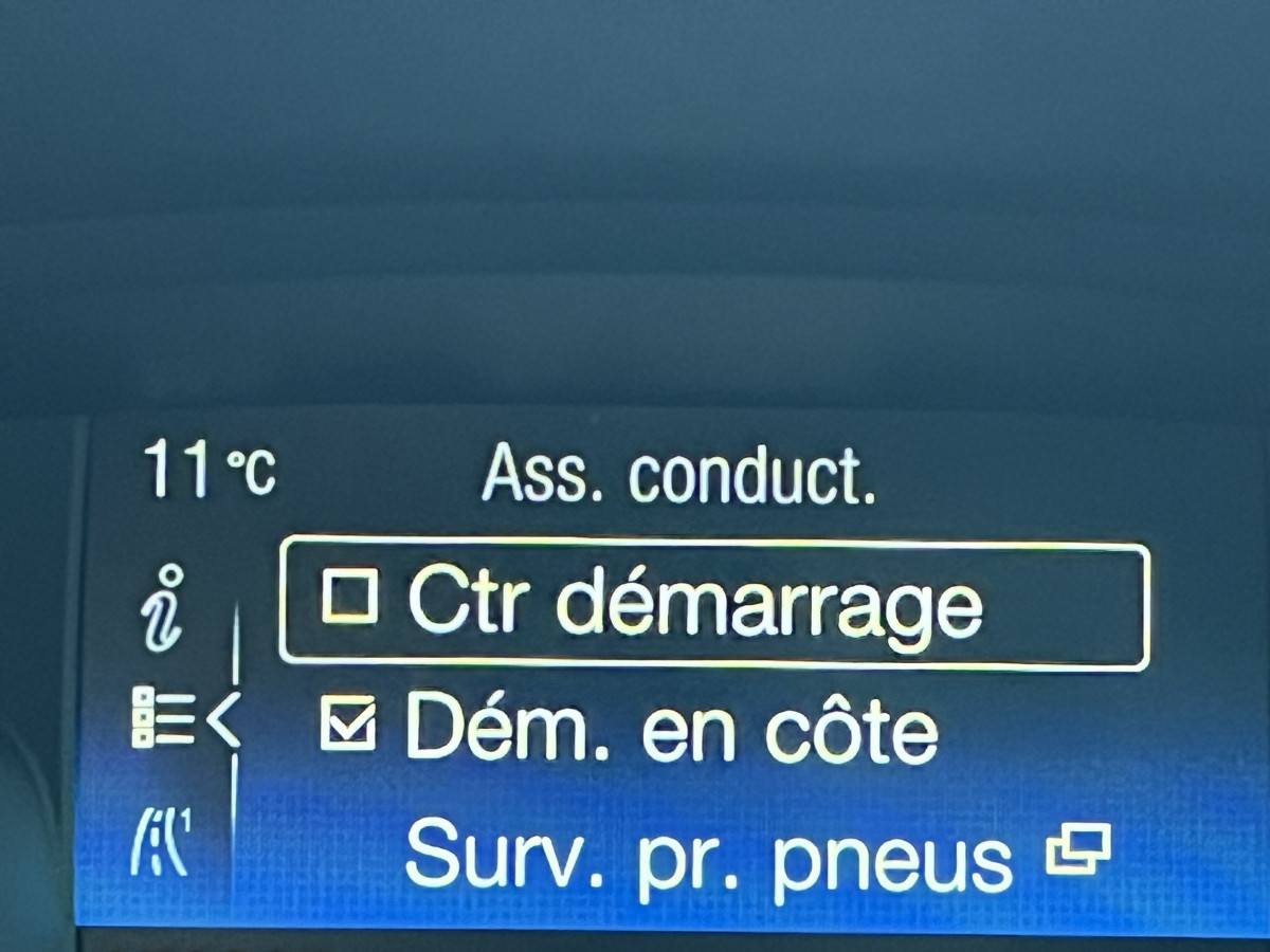 FORD FOCUS RS 2,3 350 4X4 GPS  HIFI SONY LAUNCH CONTROL APPLE CARPLAY RECARO REGULATEUR LIMITEUR KEYLESS  FEUX BI-XENON JANTES FORGEES PARK PILOT  EXCELLENT ETAT