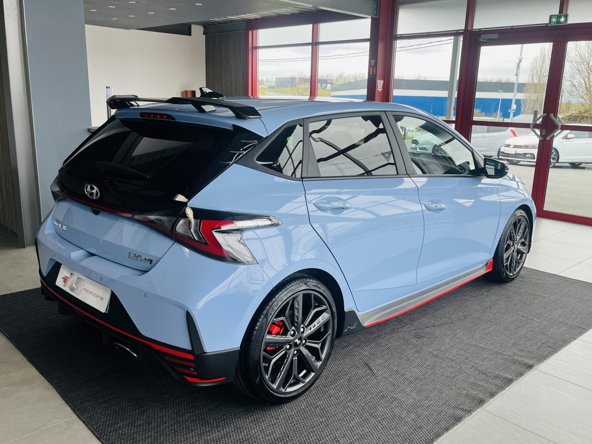 HYUNDAI I20 N 1,6 T-GDI 204 GPS CAMERA APPLE CARPLAY REGULATEUR LIMITEUR KEYLESS VIRTUAL COCKPIT DRIVE SELECT HIFI BOSE FULL LED DIFFERENTIEL A GLISSEMENT ETAT NEUF