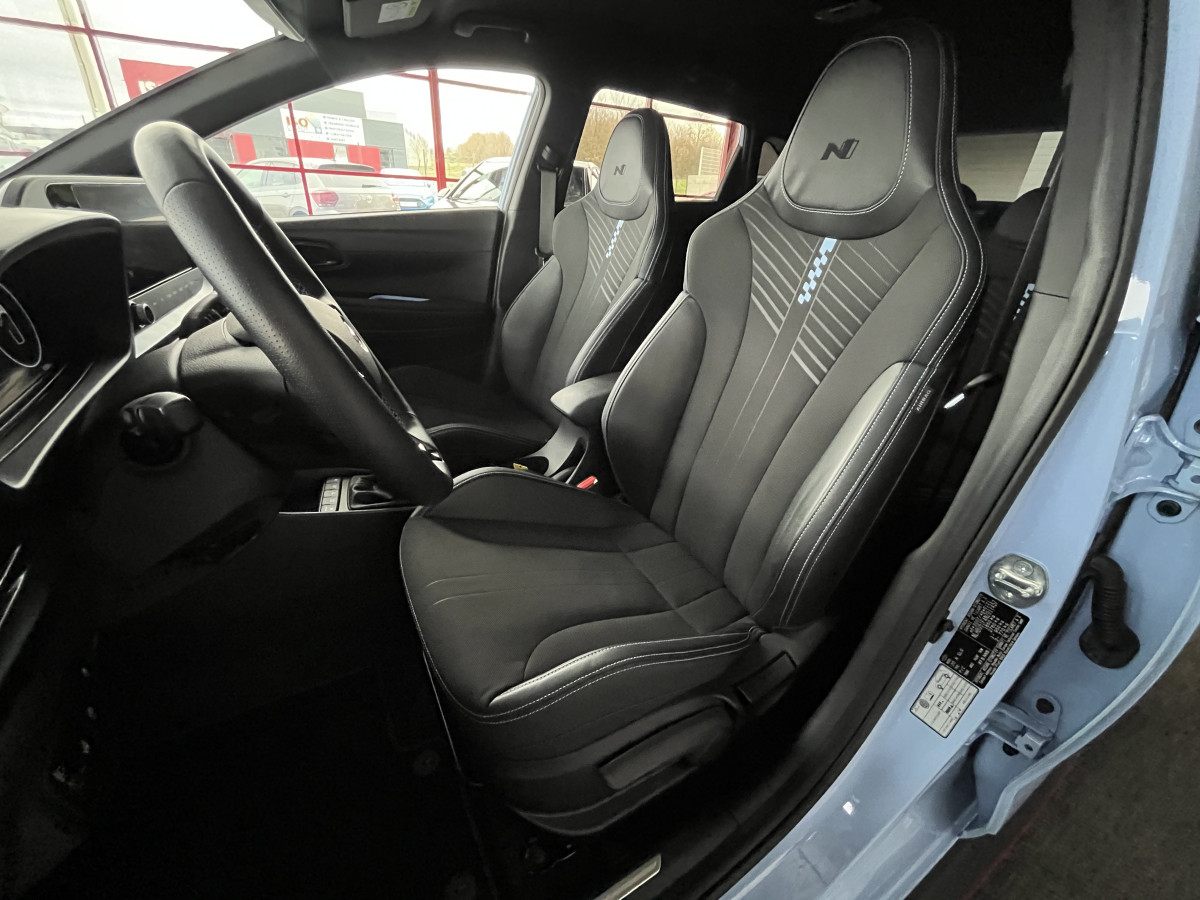 HYUNDAI I20 N 1,6 T-GDI 204 GPS CAMERA APPLE CARPLAY REGULATEUR LIMITEUR KEYLESS VIRTUAL COCKPIT DRIVE SELECT HIFI BOSE FULL LED DIFFERENTIEL A GLISSEMENT ETAT NEUF
