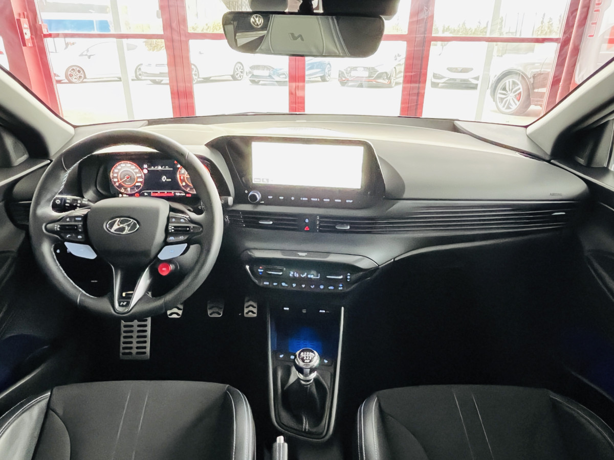 HYUNDAI I20 N 1,6 T-GDI 204 GPS CAMERA APPLE CARPLAY REGULATEUR LIMITEUR KEYLESS VIRTUAL COCKPIT DRIVE SELECT HIFI BOSE FULL LED DIFFERENTIEL A GLISSEMENT ETAT NEUF