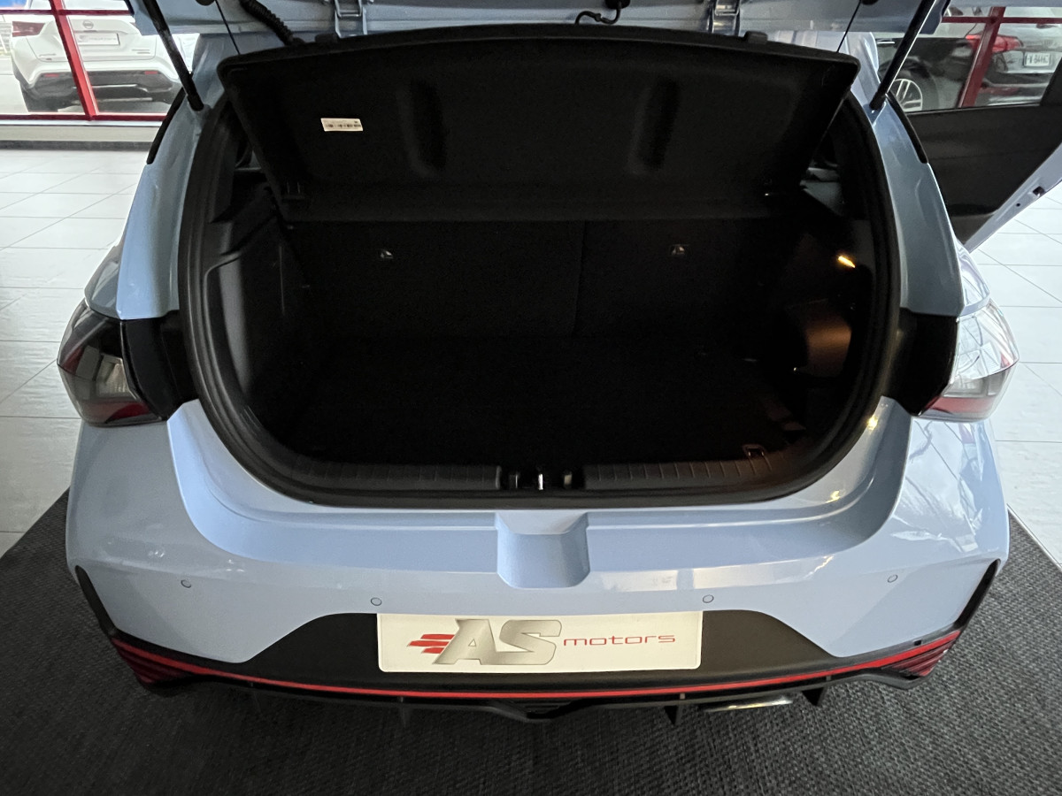 HYUNDAI I20 N 1,6 T-GDI 204 GPS CAMERA APPLE CARPLAY REGULATEUR LIMITEUR KEYLESS VIRTUAL COCKPIT DRIVE SELECT HIFI BOSE FULL LED DIFFERENTIEL A GLISSEMENT ETAT NEUF