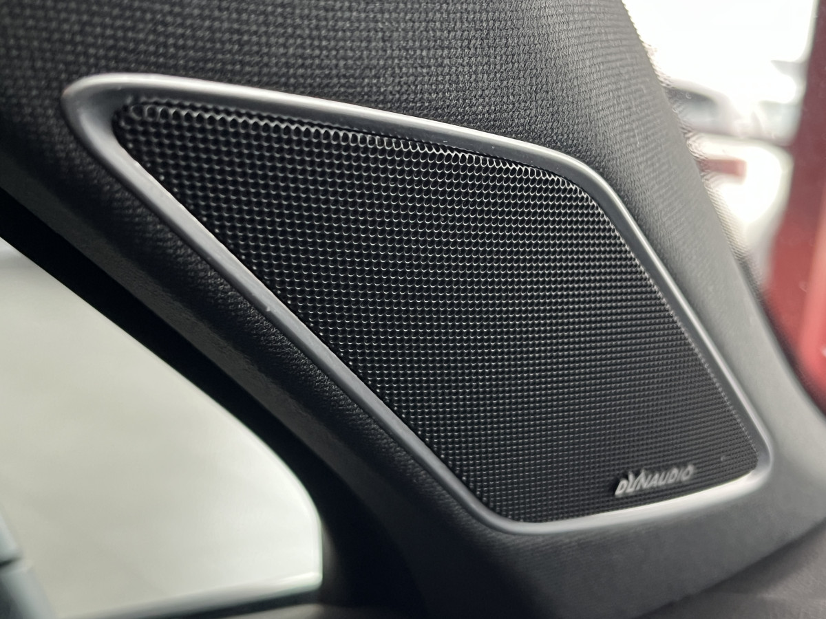 VOLKSWAGEN TOUAREG 3,0 V6 TDI 286 BVA8 R-LINE 4X4  ATTELAGE GPS CAMERA  DISCOVER PRO APPLE CAR PLAY  VIRTUAL COCKPIT CAMERA KEYLESS DYNAUDIO SUSPENSION PNEUMATIQUE FEUX MATRIX  FULL LED AFFICHAGE TETE HAUTE JANTES 21 EXCELLENT ETAT