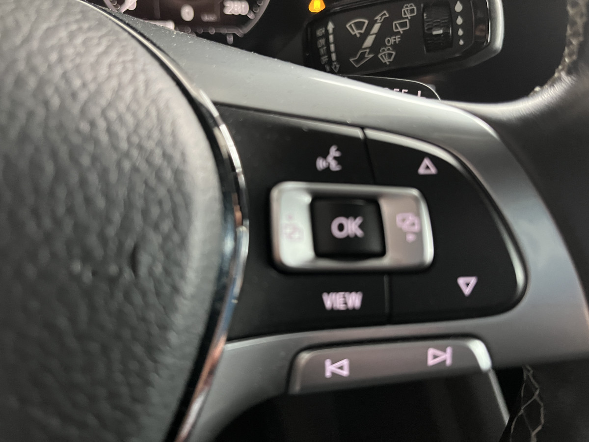 VOLKSWAGEN TOUAREG 3,0 V6 TDI 286 BVA8 R-LINE 4X4  ATTELAGE GPS CAMERA  DISCOVER PRO APPLE CAR PLAY  VIRTUAL COCKPIT CAMERA KEYLESS DYNAUDIO SUSPENSION PNEUMATIQUE FEUX MATRIX  FULL LED AFFICHAGE TETE HAUTE JANTES 21 EXCELLENT ETAT