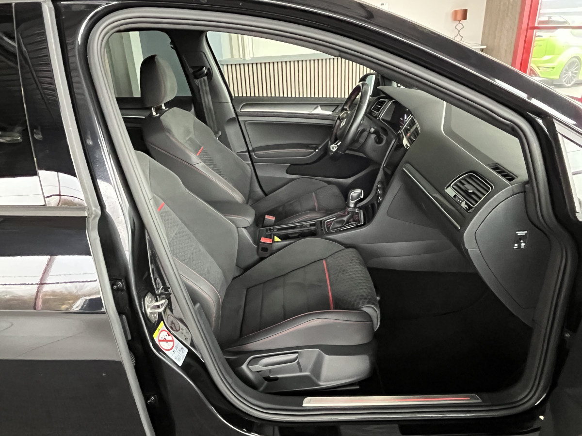 VW GOLF 7 GTI PERFORMANCE 2,0 TSI 245 DSG7 GPS CAMERA APPLE CAR PLAY ACC DCC DIGITAL KEYLESS COCKPIT LIMITEUR REGULATEUR ADAPTATIF FULL LED JANTES BRESCIA EXCELLENT ETAT
