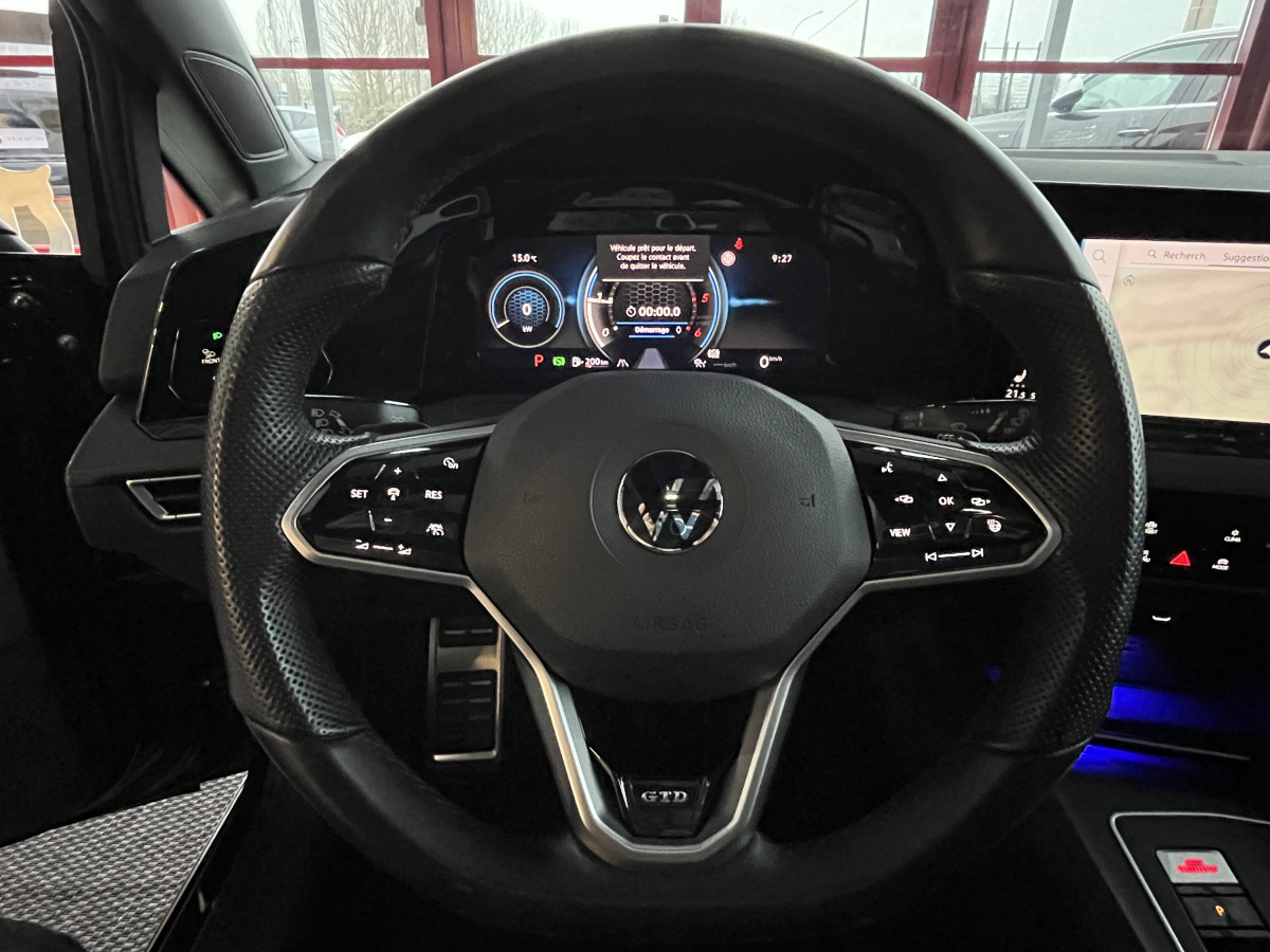 VOLKSWAGEN GOLF 8 GTD 2,0 TDI 200 DSG7 TOIT PANORAMIQUE GPS CAMERA  ATTELAGE  REGULATEUR ADAPTATIF  LIMITEUR FULL LED APPLE CARPLAY KEYLESS  EXCELLENT ETAT
