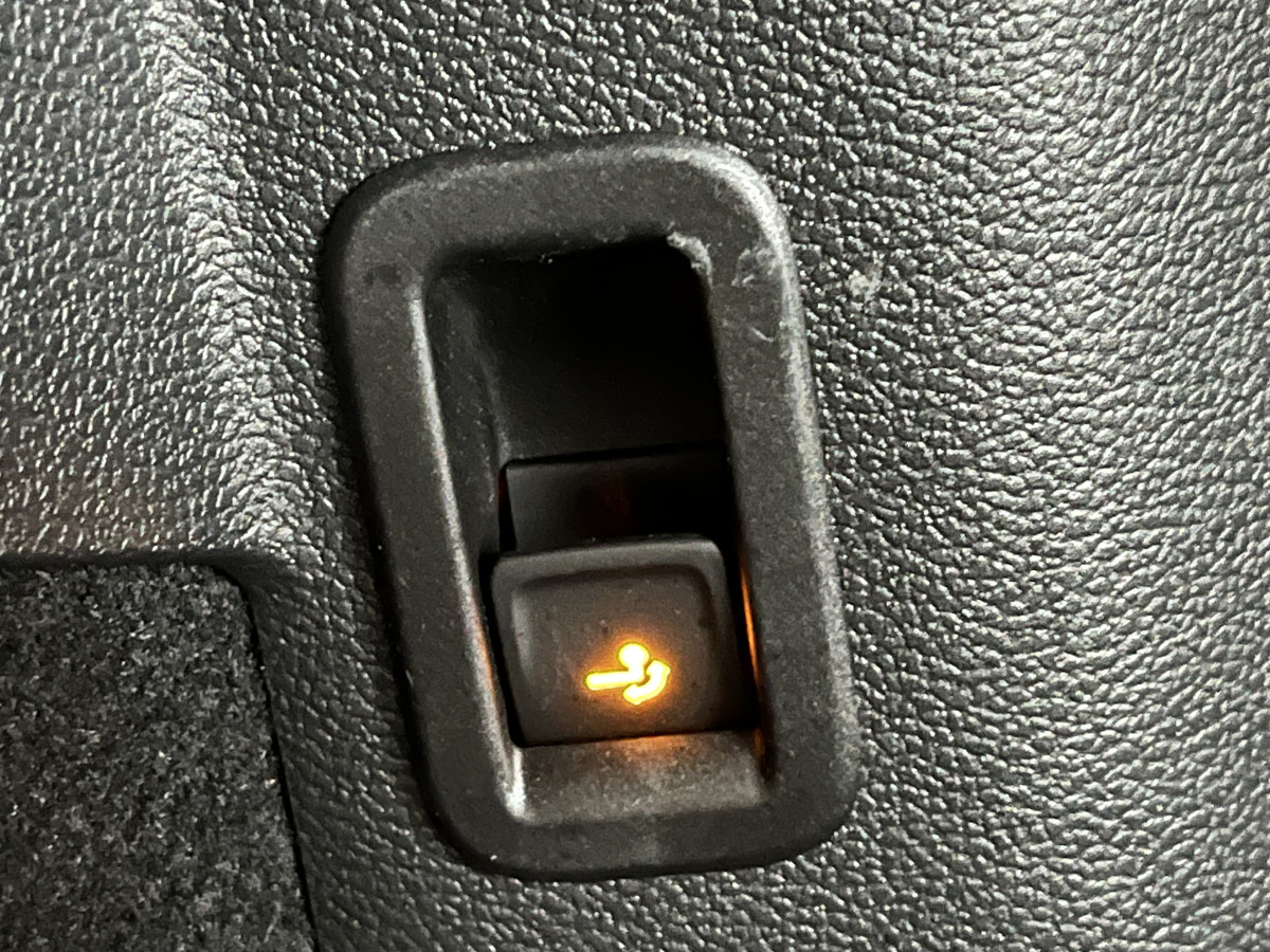 VOLKSWAGEN GOLF 8 GTD 2,0 TDI 200 DSG7 TOIT PANORAMIQUE GPS CAMERA  ATTELAGE  REGULATEUR ADAPTATIF  LIMITEUR FULL LED APPLE CARPLAY KEYLESS  EXCELLENT ETAT