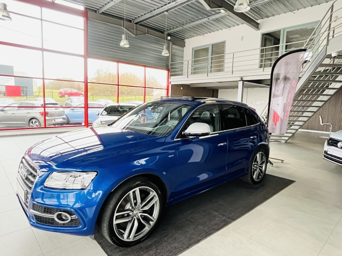 AUDI SQ5 TDI V6 313 QUATTRO BVA8 QUATTRO TOIT PANORAMIQUE  ATTELAGE ELECTRIQUE GPS CAMERA KEYLESS HIFI BANG OLUFSEN  REGULATEUR ADAPTATIF BI-XENON  ALU BROSSÉ PARK PILOT  JANTE 21 EXCELLENT ETAT