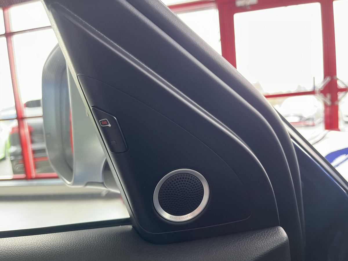 AUDI SQ5 TDI V6 313 QUATTRO BVA8 QUATTRO TOIT PANORAMIQUE  ATTELAGE ELECTRIQUE GPS CAMERA KEYLESS HIFI BANG OLUFSEN  REGULATEUR ADAPTATIF BI-XENON  ALU BROSSÉ PARK PILOT  JANTE 21 EXCELLENT ETAT