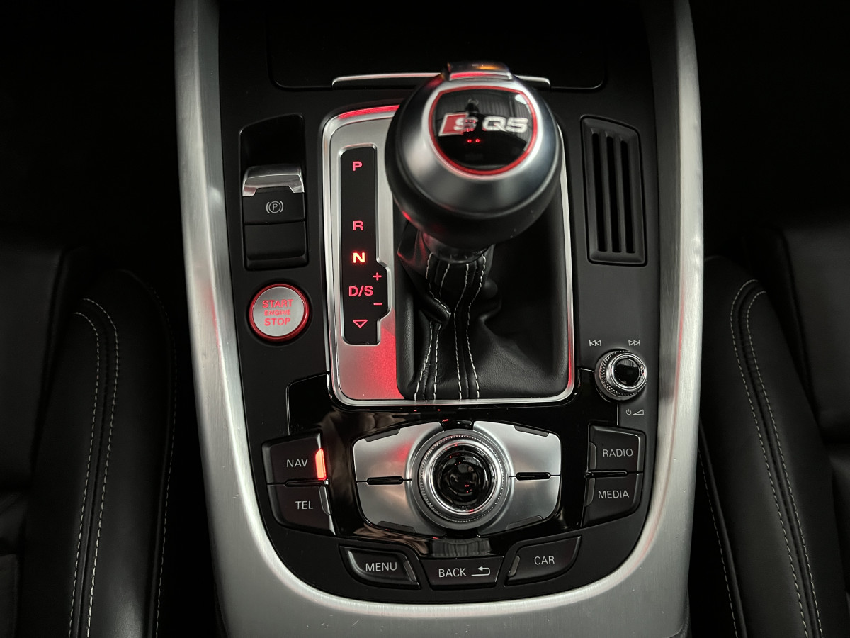 AUDI SQ5 TDI V6 313 QUATTRO BVA8 QUATTRO TOIT PANORAMIQUE  ATTELAGE ELECTRIQUE GPS CAMERA KEYLESS HIFI BANG OLUFSEN  REGULATEUR ADAPTATIF BI-XENON  ALU BROSSÉ PARK PILOT  JANTE 21 EXCELLENT ETAT