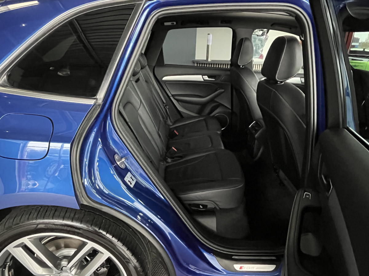 AUDI SQ5 TDI V6 313 QUATTRO BVA8 QUATTRO TOIT PANORAMIQUE  ATTELAGE ELECTRIQUE GPS CAMERA KEYLESS HIFI BANG OLUFSEN  REGULATEUR ADAPTATIF BI-XENON  ALU BROSSÉ PARK PILOT  JANTE 21 EXCELLENT ETAT