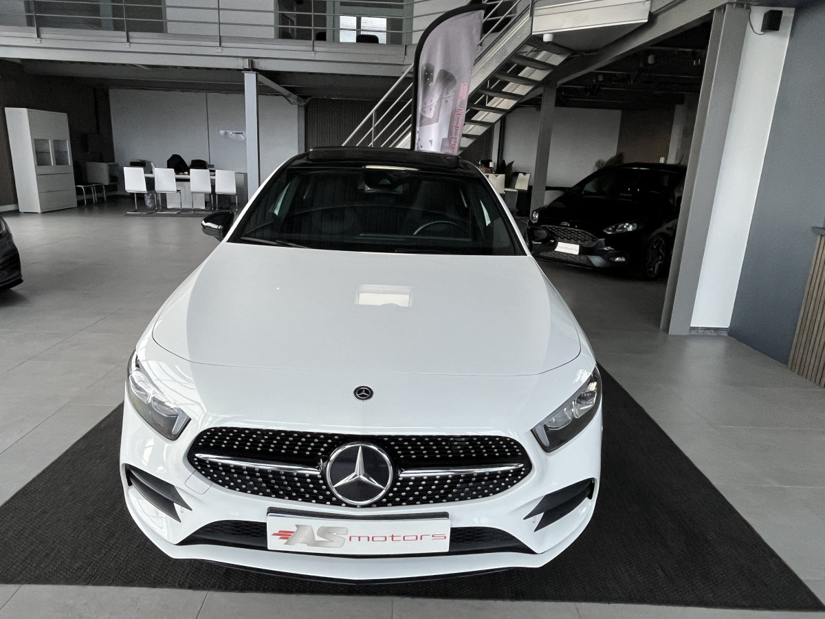 MERCEDES CLASSE A 220 2,0 190  7G-DCT  AMG LINE  TOIT PANORAMIQUE OUVRANT  APPLE CARPLAY GPS KEYLESS REGULATEUR  LIMITEUR MBUX FULL LED PACK AMG PARK PILOT JANTES 18  EXCELLENT ETAT