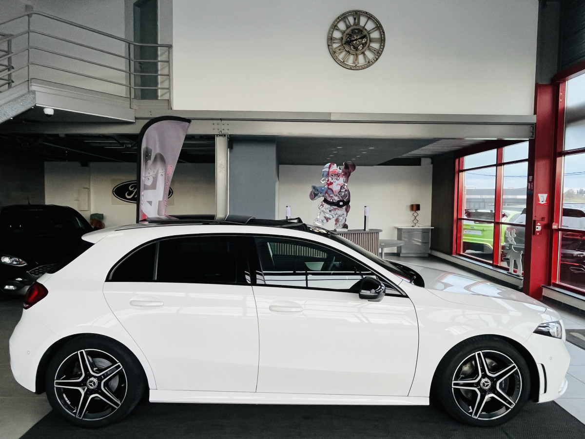 MERCEDES CLASSE A 220 2,0 190  7G-DCT  AMG LINE  TOIT PANORAMIQUE OUVRANT  APPLE CARPLAY GPS KEYLESS REGULATEUR  LIMITEUR MBUX FULL LED PACK AMG PARK PILOT JANTES 18  EXCELLENT ETAT