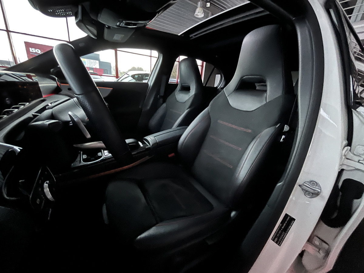 MERCEDES CLASSE A 220 2,0 190  7G-DCT  AMG LINE  TOIT PANORAMIQUE OUVRANT  APPLE CARPLAY GPS KEYLESS REGULATEUR  LIMITEUR MBUX FULL LED PACK AMG PARK PILOT JANTES 18  EXCELLENT ETAT