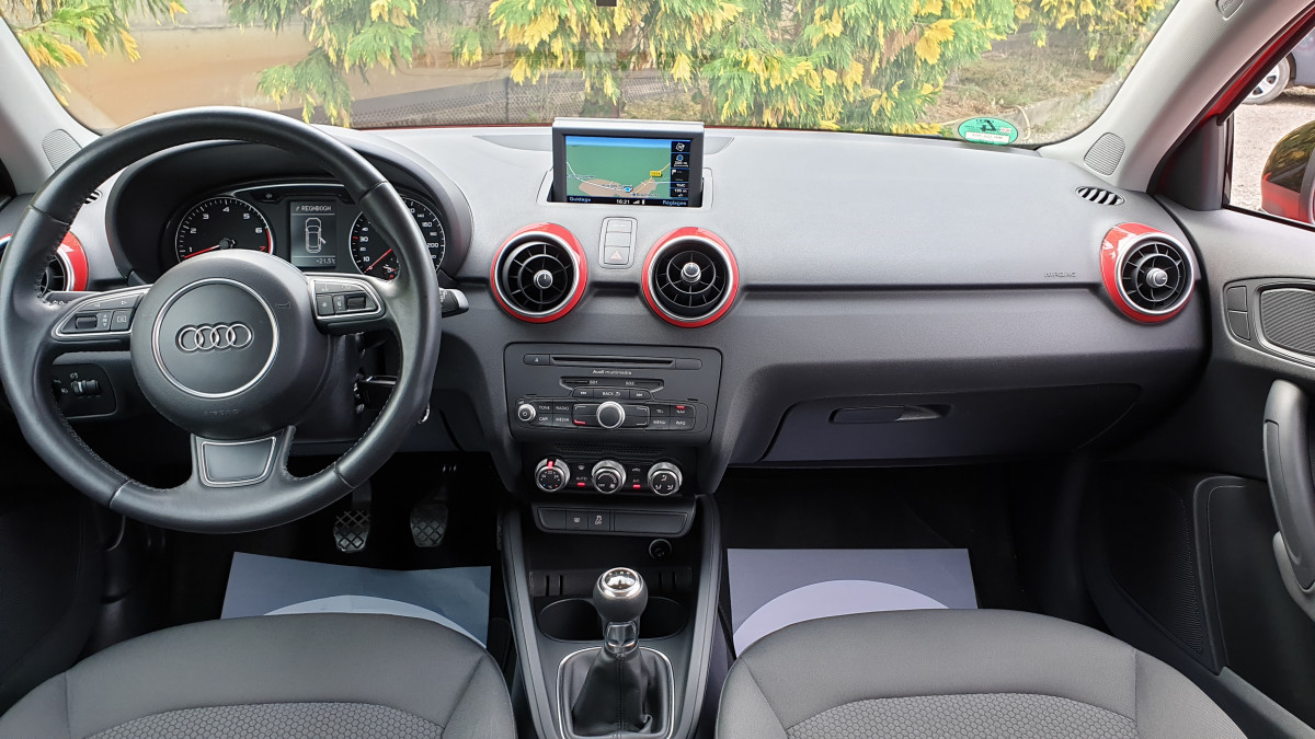 AUDI A1 1,4 TFSI 122 S-LINE GPS