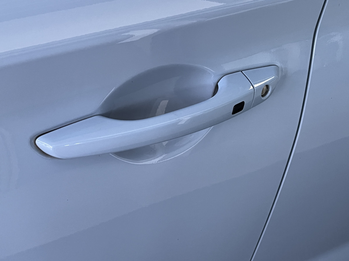 HYUNDAI I 30 N 2,0 T-GDI  275 PRFORMANCE GPS CAMERA APPLE CARPLAY KEYLESS PARK PILOT PACK HIVER  DIFFERENTIEL A GLISSERMENT REGULATEUR LIMITEUR FEUX LED EXCELLENT ETAT