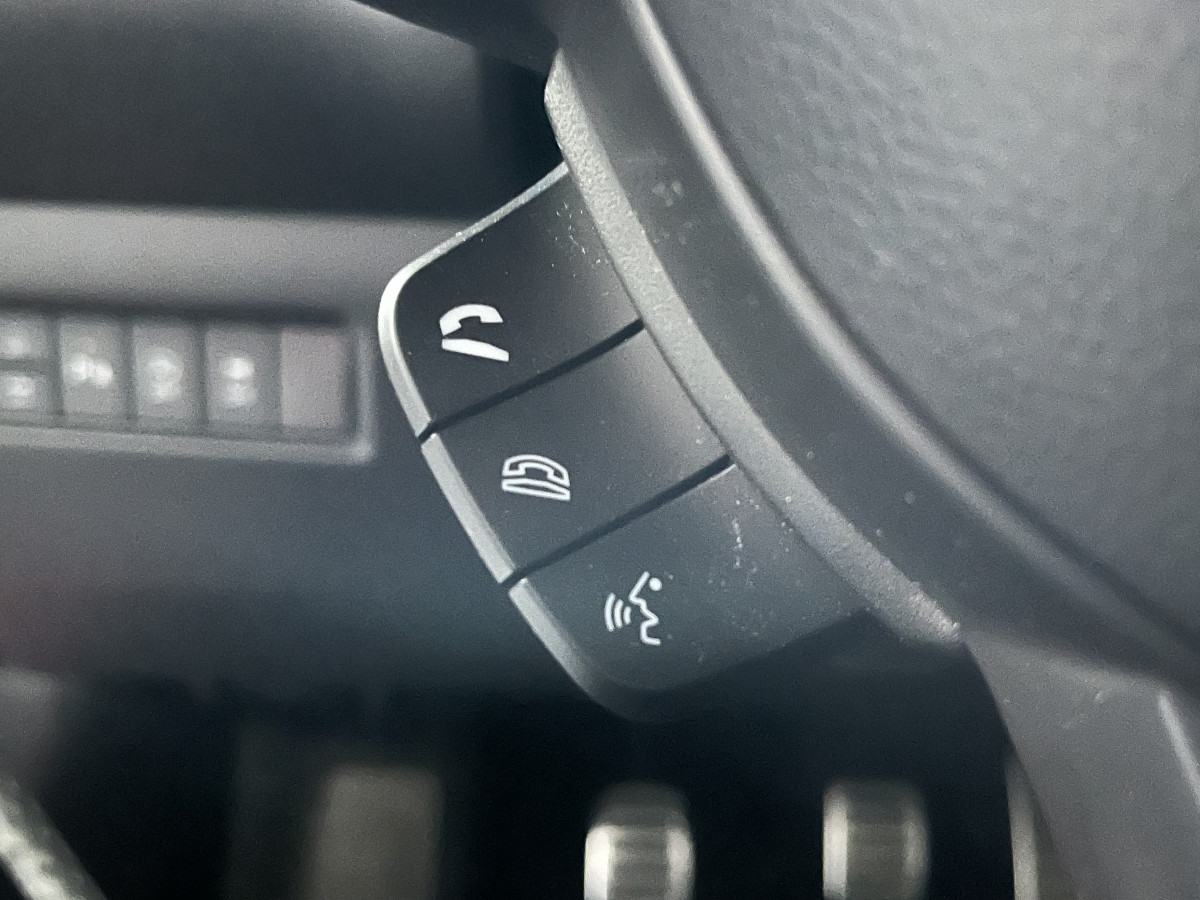 SUZUKI SWIFT SPORT 1,4 129 HYBRID GPS CAMERA FULL LED REGULATEUR LIMITEUR KEYLESS APPLE CARPLAY PARK PILOT EXCELLENT ETAT