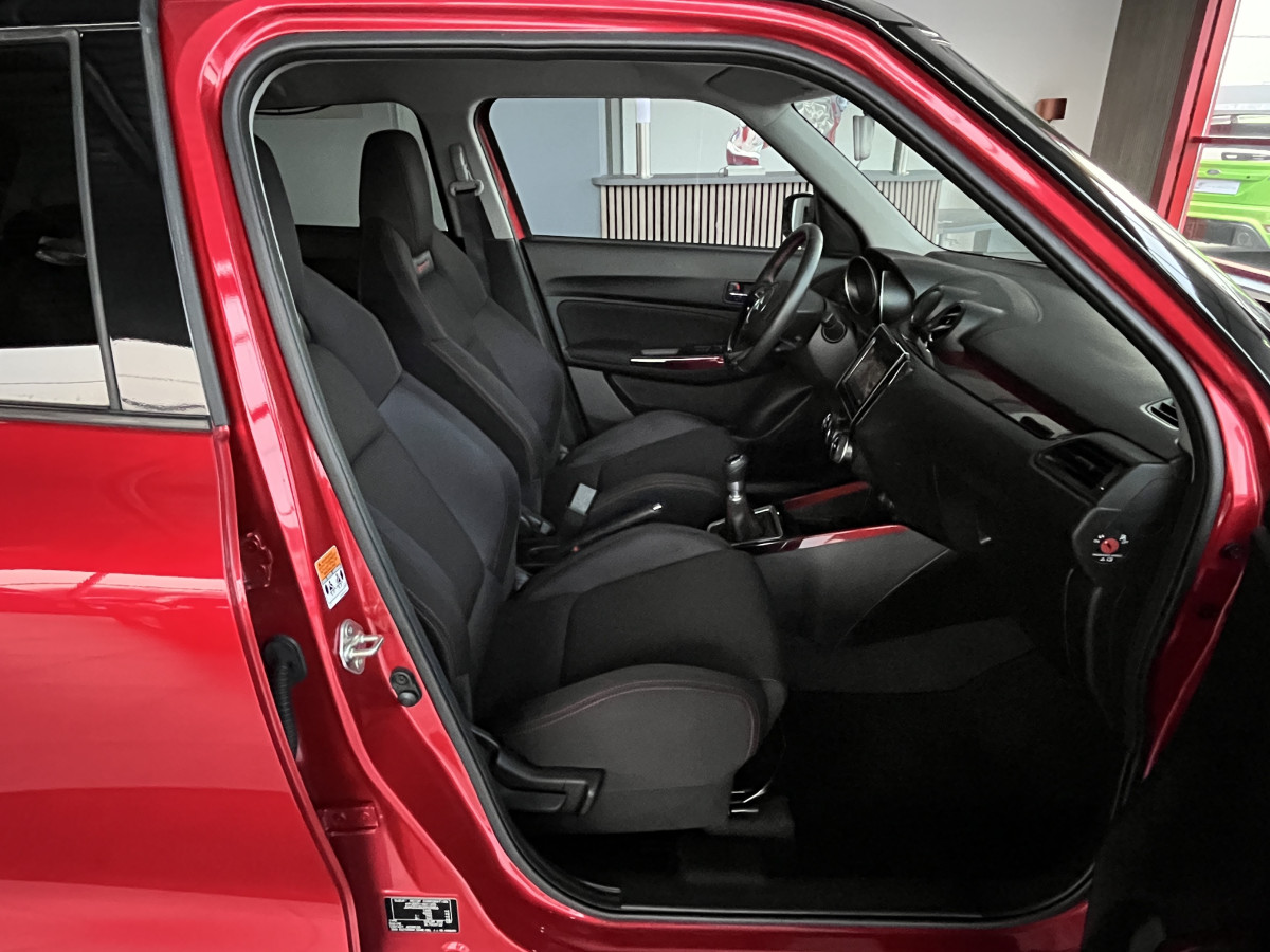 SUZUKI SWIFT SPORT 1,4 129 HYBRID GPS CAMERA FULL LED REGULATEUR LIMITEUR KEYLESS APPLE CARPLAY PARK PILOT EXCELLENT ETAT