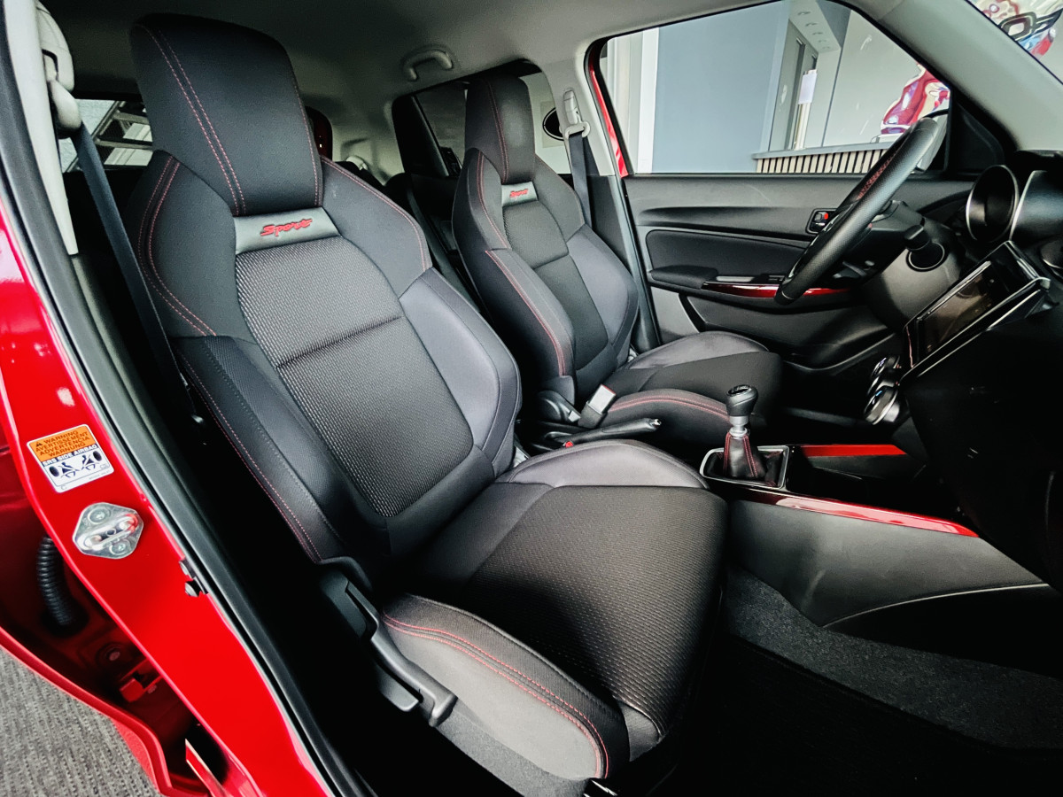 SUZUKI SWIFT SPORT 1,4 129 HYBRID GPS CAMERA FULL LED REGULATEUR LIMITEUR KEYLESS APPLE CARPLAY PARK PILOT EXCELLENT ETAT