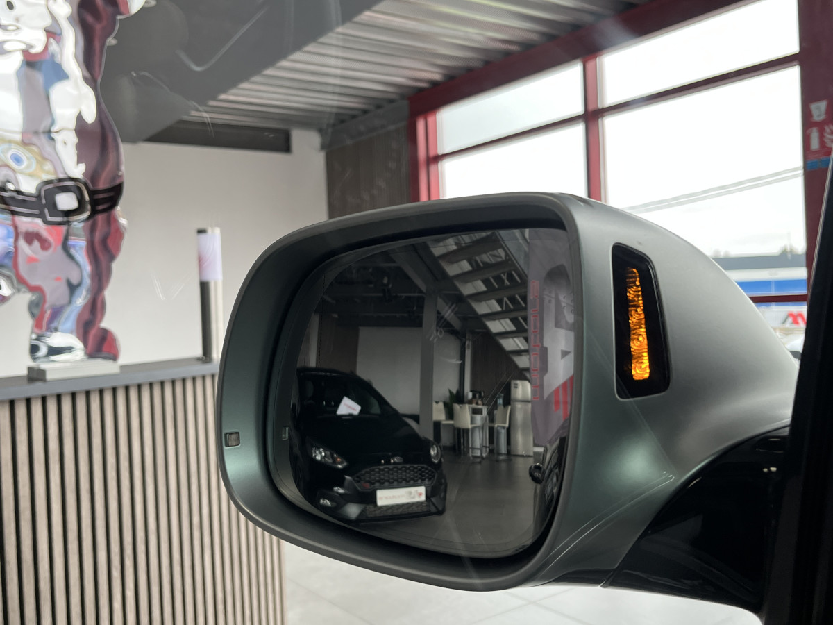 AUDI SQ5 3,0  TDI V6 326 COMPETITION BVA8 QUATTRO TOIT PANORAMIQUE ATTELAGE ELECTRIQUE GPS CAMERA HIFI B&O KEYLESS CARBON   REGULATEUR ADAPTATIF BI-XENON CHAUFFAGE ADDITIONNEL  PARK PILOT  DRIVE SELECT JANTE 21 FULL OPTIONS  EXCELLENT ETAT