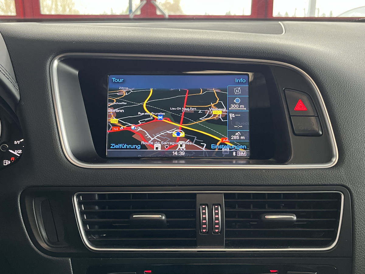 AUDI SQ5 3,0  TDI V6 326 COMPETITION BVA8 QUATTRO TOIT PANORAMIQUE ATTELAGE ELECTRIQUE GPS CAMERA HIFI B&O KEYLESS CARBON   REGULATEUR ADAPTATIF BI-XENON CHAUFFAGE ADDITIONNEL  PARK PILOT  DRIVE SELECT JANTE 21 FULL OPTIONS  EXCELLENT ETAT