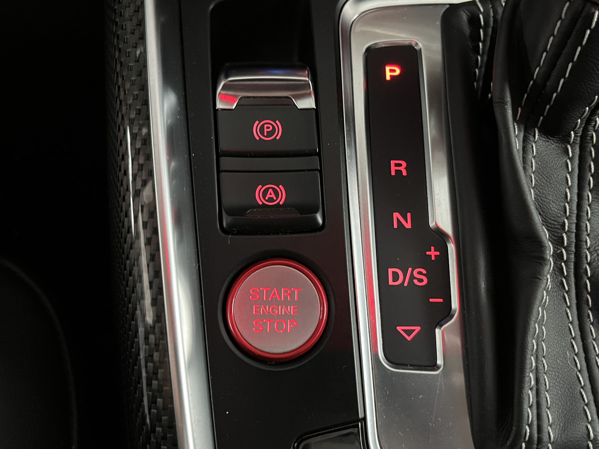 AUDI SQ5 3,0  TDI V6 326 COMPETITION BVA8 QUATTRO TOIT PANORAMIQUE ATTELAGE ELECTRIQUE GPS CAMERA HIFI B&O KEYLESS CARBON   REGULATEUR ADAPTATIF BI-XENON CHAUFFAGE ADDITIONNEL  PARK PILOT  DRIVE SELECT JANTE 21 FULL OPTIONS  EXCELLENT ETAT