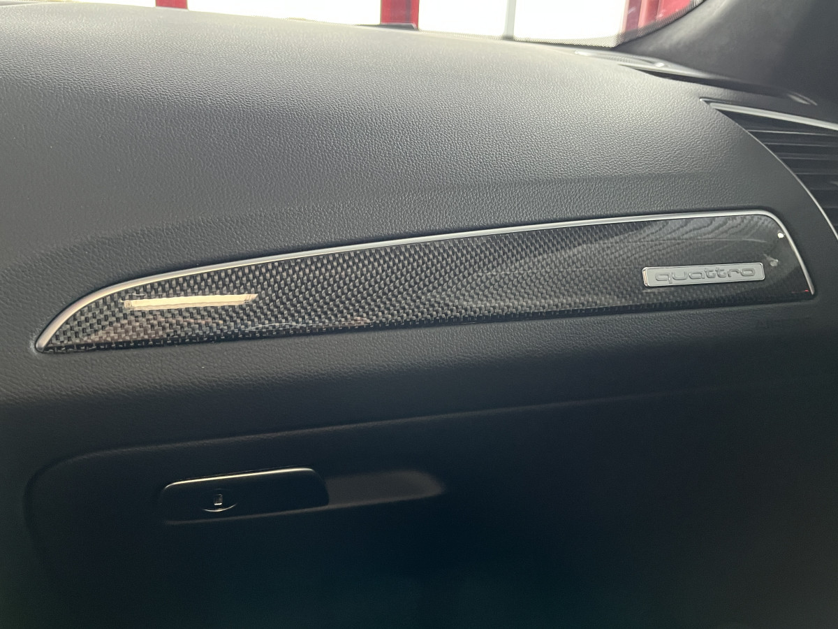 AUDI SQ5 3,0  TDI V6 326 COMPETITION BVA8 QUATTRO TOIT PANORAMIQUE ATTELAGE ELECTRIQUE GPS CAMERA HIFI B&O KEYLESS CARBON   REGULATEUR ADAPTATIF BI-XENON CHAUFFAGE ADDITIONNEL  PARK PILOT  DRIVE SELECT JANTE 21 FULL OPTIONS  EXCELLENT ETAT