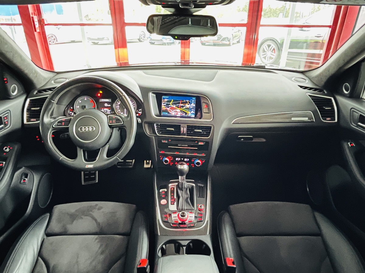 AUDI SQ5 3,0  TDI V6 326 COMPETITION BVA8 QUATTRO TOIT PANORAMIQUE ATTELAGE ELECTRIQUE GPS CAMERA HIFI B&O KEYLESS CARBON   REGULATEUR ADAPTATIF BI-XENON CHAUFFAGE ADDITIONNEL  PARK PILOT  DRIVE SELECT JANTE 21 FULL OPTIONS  EXCELLENT ETAT