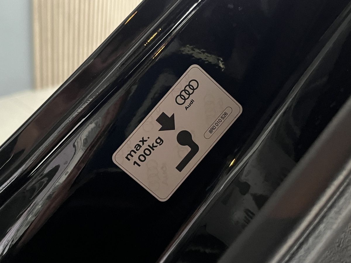 AUDI SQ5 3,0  TDI V6 326 COMPETITION BVA8 QUATTRO TOIT PANORAMIQUE ATTELAGE ELECTRIQUE GPS CAMERA HIFI B&O KEYLESS CARBON   REGULATEUR ADAPTATIF BI-XENON CHAUFFAGE ADDITIONNEL  PARK PILOT  DRIVE SELECT JANTE 21 FULL OPTIONS  EXCELLENT ETAT