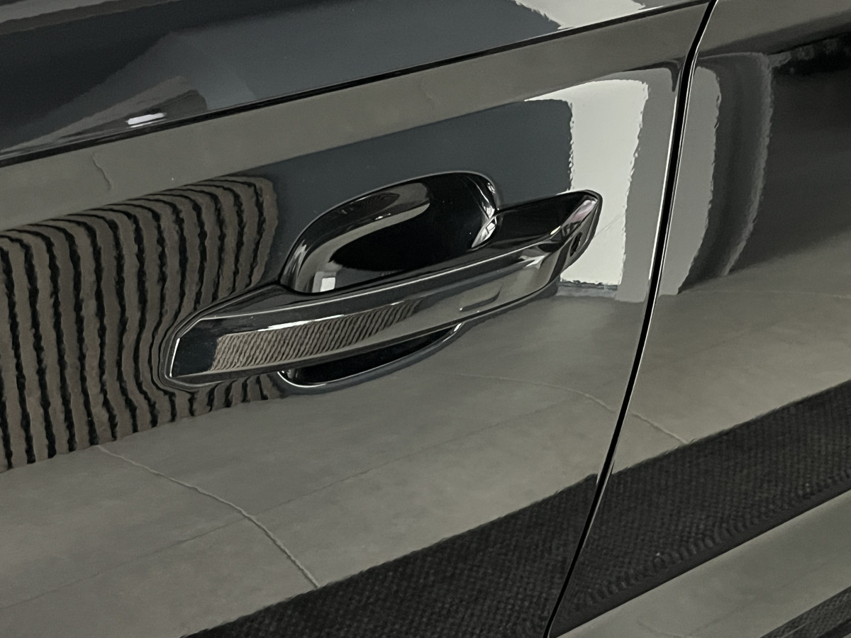 AUDI SQ5 3,0  TDI V6 347 BVA8 QUATTRO TOIT PANORAMIQUE OUVRANT  GPS CAMERA APPLE CARPLAY HIFI B&O KEYLESS  REGULATEUR ADAPTATIF FEUX MATRIX LED   PARK PILOT  DRIVE SELECT JANTE 21 FULL OPTIONS  EXCELLENT ETAT