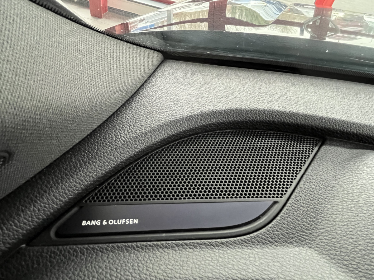 AUDI SQ5 3,0  TDI V6 347 BVA8 QUATTRO TOIT PANORAMIQUE OUVRANT  GPS CAMERA APPLE CARPLAY HIFI B&O KEYLESS  REGULATEUR ADAPTATIF FEUX MATRIX LED   PARK PILOT  DRIVE SELECT JANTE 21 FULL OPTIONS  EXCELLENT ETAT