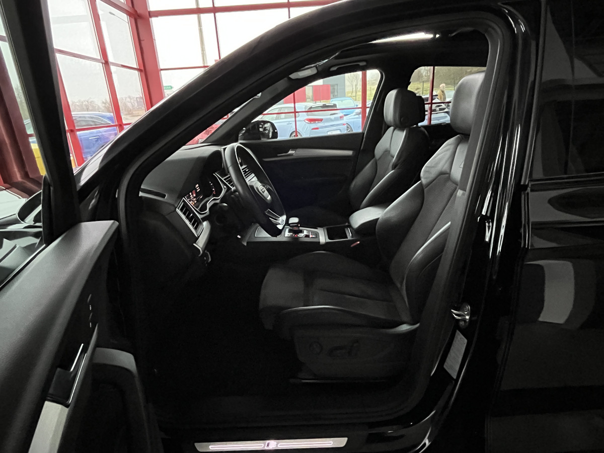 AUDI SQ5 3,0  TDI V6 347 BVA8 QUATTRO TOIT PANORAMIQUE OUVRANT  GPS CAMERA APPLE CARPLAY HIFI B&O KEYLESS  REGULATEUR ADAPTATIF FEUX MATRIX LED   PARK PILOT  DRIVE SELECT JANTE 21 FULL OPTIONS  EXCELLENT ETAT
