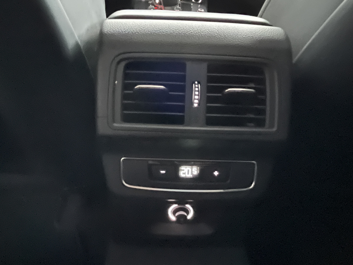 AUDI SQ5 3,0  TDI V6 347 BVA8 QUATTRO TOIT PANORAMIQUE OUVRANT  GPS CAMERA APPLE CARPLAY HIFI B&O KEYLESS  REGULATEUR ADAPTATIF FEUX MATRIX LED   PARK PILOT  DRIVE SELECT JANTE 21 FULL OPTIONS  EXCELLENT ETAT