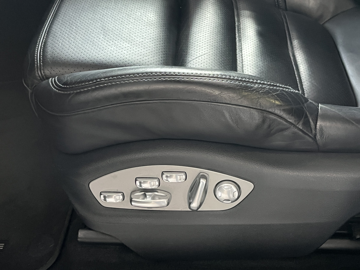 PORSCHE MACAN S DIESEL 3,0 V6 258 4X4 PDK TOIT PANORAMIQUE ATTELAGE GPS CAMERA PASM REGULATEUR HIFI BOSE BI-XENON PACK CHRONO SPORT