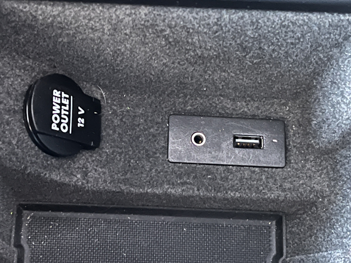 PORSCHE MACAN S DIESEL 3,0 V6 258 4X4 PDK TOIT PANORAMIQUE ATTELAGE GPS CAMERA PASM REGULATEUR HIFI BOSE BI-XENON PACK CHRONO SPORT