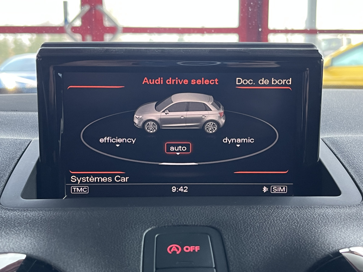 AUDI S1 SPORTBACK 2,0 TFSI  231 QUATTRO GPS KEYLESS  DRIVE SELECT JANTES ALU 18 BI-XENON REGULATEUR HIFI BOSE EXCELLENT ETAT