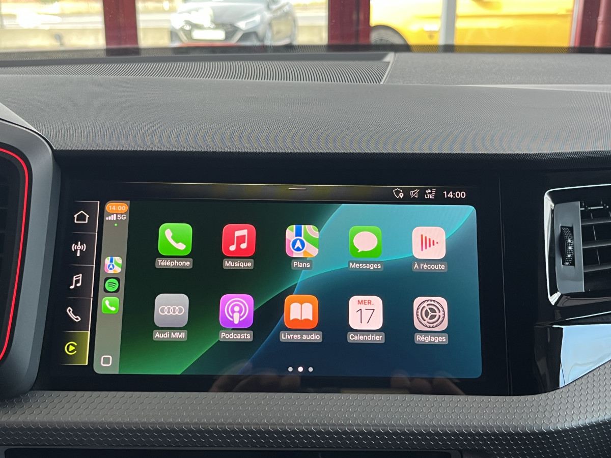 AUDI A1 SPORTBACK  40 TFSI 2,0  200  FULL S-LINE S-TRONIC 6  GPS ANDROID APPLE CARPLAY KEYLESS FULL LED REGULATEUR ADAPTATIF LIMITEUR  DRIVE SELECT DIGITAL HIFI B&O COCKPIT PARK PILOT JANTES ALU 18  EXCELLENT ETAT