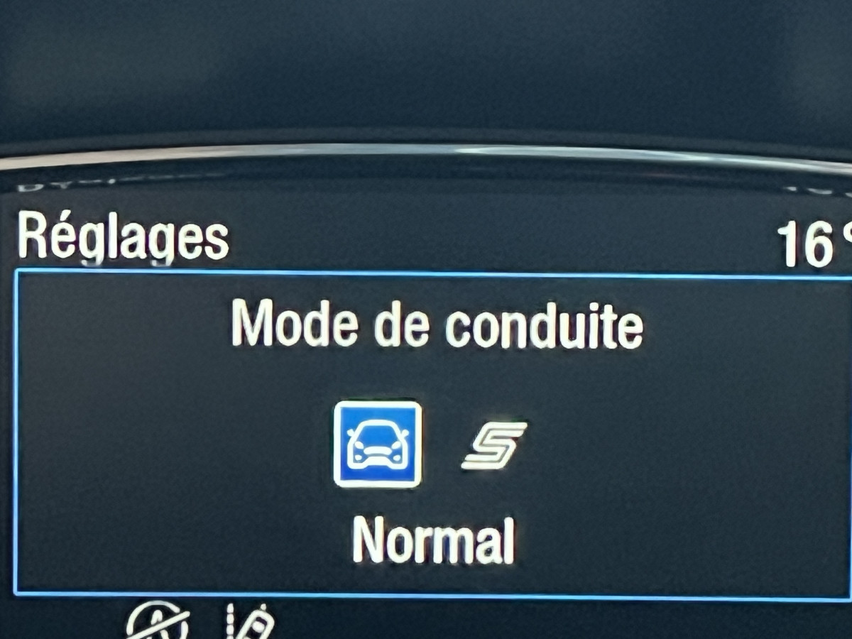 FORD FIESTA ST 1,5 200  GPS ANDROID APPLE CARPLAY FEUX HALOGENE PARK PILOT  BLUETOOTH REGULATEUR LIMITEUR EXCELLENT ETAT