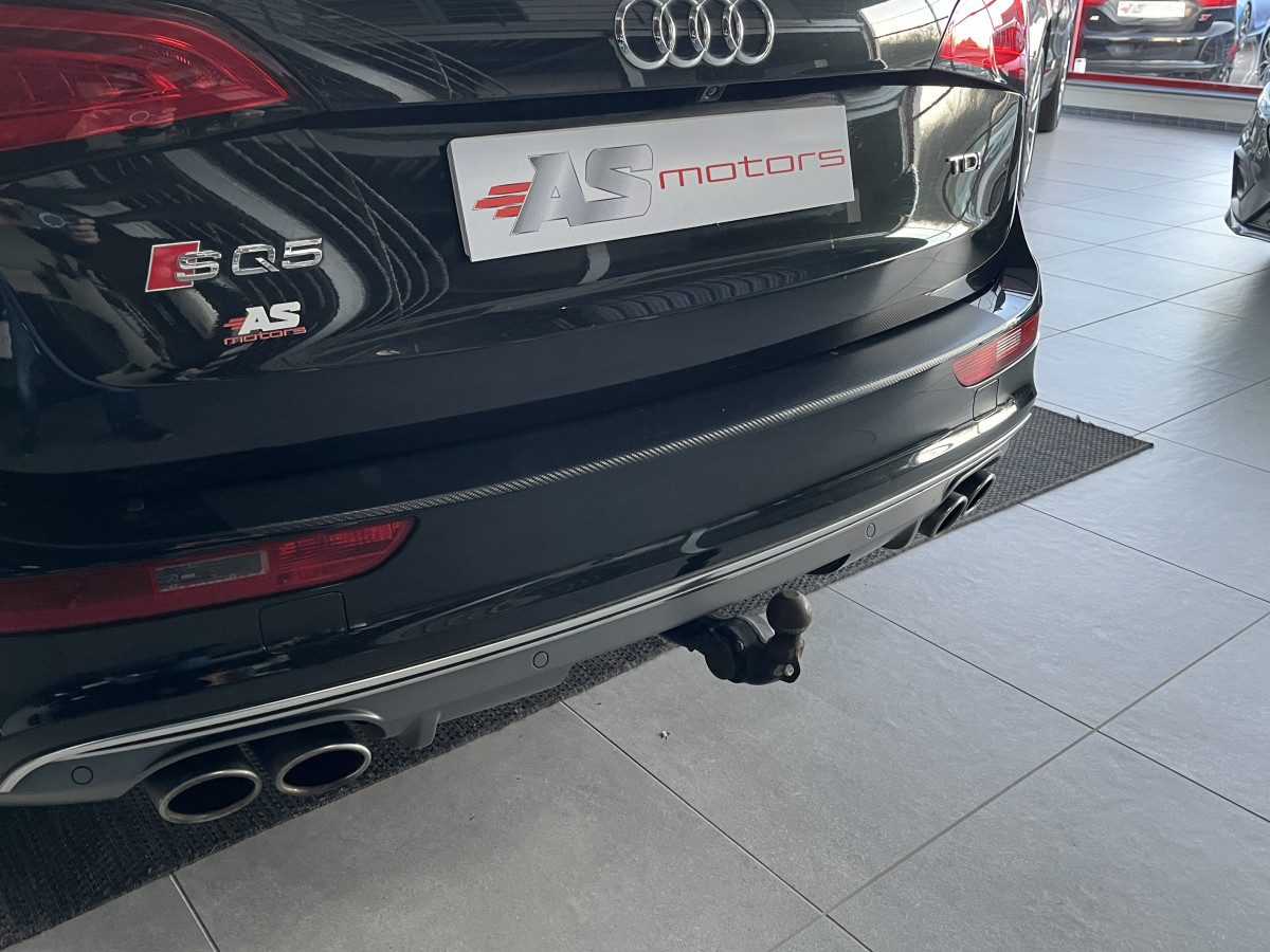 AUDI SQ5 3,0  TDI V6 326 COMPETITION BVA8 QUATTRO TOIT PANORAMIQUE ATTELAGE ELECTRIQUE GPS CAMERA HIFI B&O KEYLESS  REGULATEUR ADAPTATIF BI-XENON  PARK PILOT  DRIVE SELECT JANTE 21 FULL OPTIONS  EXCELLENT ETAT