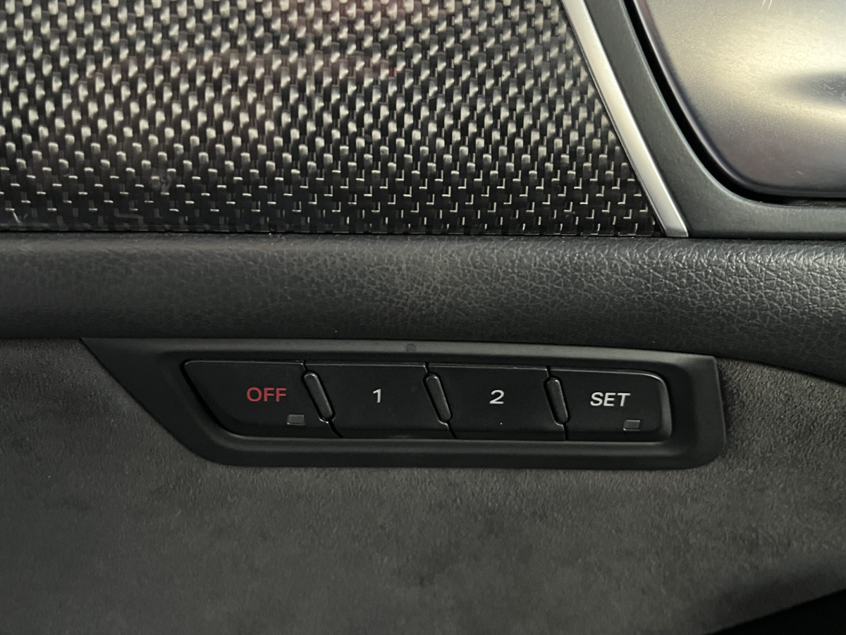 AUDI SQ5 3,0  TDI V6 326 COMPETITION BVA8 QUATTRO TOIT PANORAMIQUE ATTELAGE ELECTRIQUE GPS CAMERA HIFI B&O KEYLESS  REGULATEUR ADAPTATIF BI-XENON  PARK PILOT  DRIVE SELECT JANTE 21 FULL OPTIONS  EXCELLENT ETAT