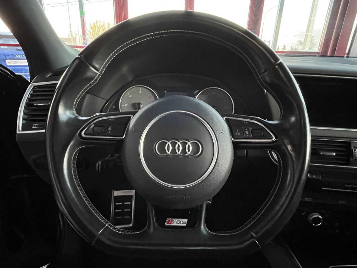 AUDI SQ5 3,0  TDI V6 326 COMPETITION BVA8 QUATTRO TOIT PANORAMIQUE ATTELAGE ELECTRIQUE GPS CAMERA HIFI B&O KEYLESS  REGULATEUR ADAPTATIF BI-XENON  PARK PILOT  DRIVE SELECT JANTE 21 FULL OPTIONS  EXCELLENT ETAT
