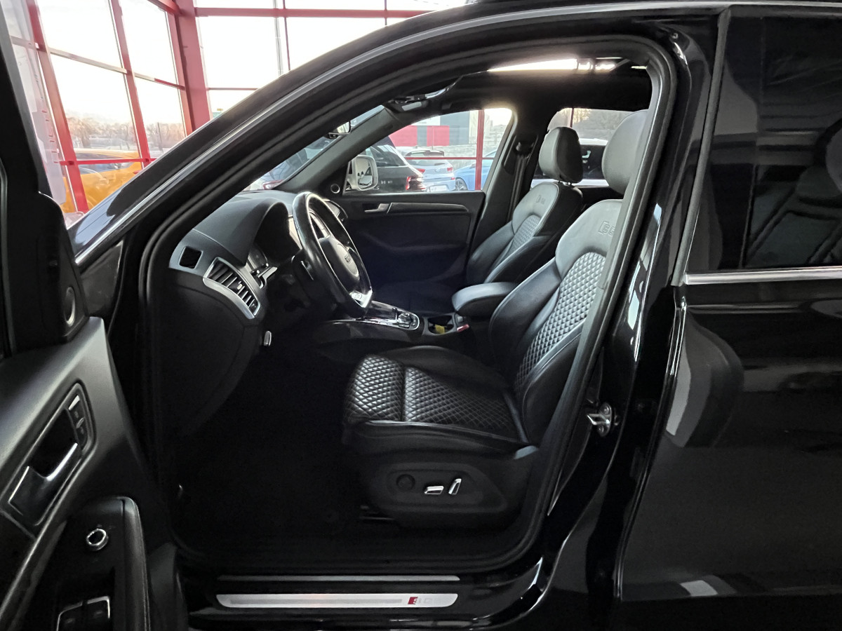 AUDI SQ5 3,0  TDI V6 326 COMPETITION BVA8 QUATTRO TOIT PANORAMIQUE ATTELAGE ELECTRIQUE GPS CAMERA HIFI B&O KEYLESS  REGULATEUR ADAPTATIF BI-XENON  PARK PILOT  DRIVE SELECT JANTE 21 FULL OPTIONS  EXCELLENT ETAT
