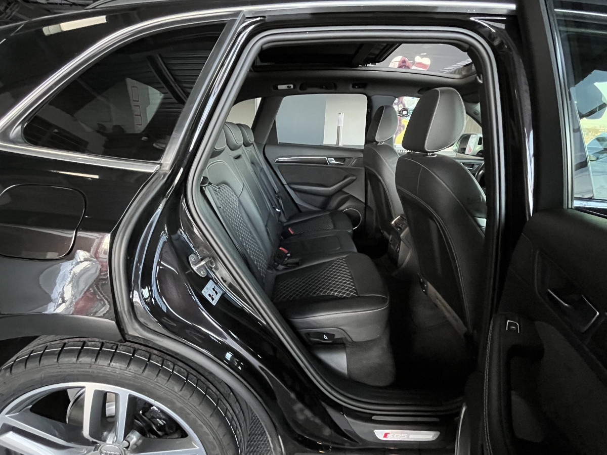 AUDI SQ5 3,0  TDI V6 326 COMPETITION BVA8 QUATTRO TOIT PANORAMIQUE ATTELAGE ELECTRIQUE GPS CAMERA HIFI B&O KEYLESS  REGULATEUR ADAPTATIF BI-XENON  PARK PILOT  DRIVE SELECT JANTE 21 FULL OPTIONS  EXCELLENT ETAT